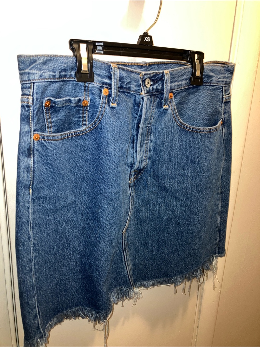 Levi’s Blue Denim Button Fly Denim Skirt Waist 39”